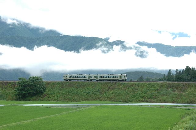 小淵沢〜甲斐小泉