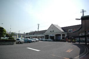 松山駅