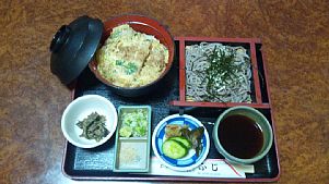 カツ丼うどん