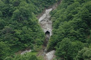 黒部峡谷鉄道