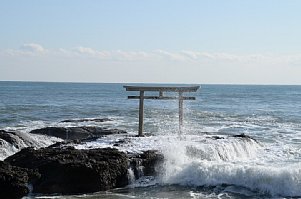 神磯の鳥居