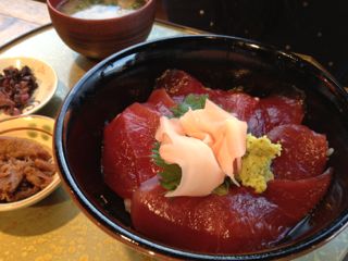 マグロ漬け丼