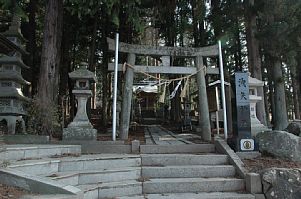 洩矢神社